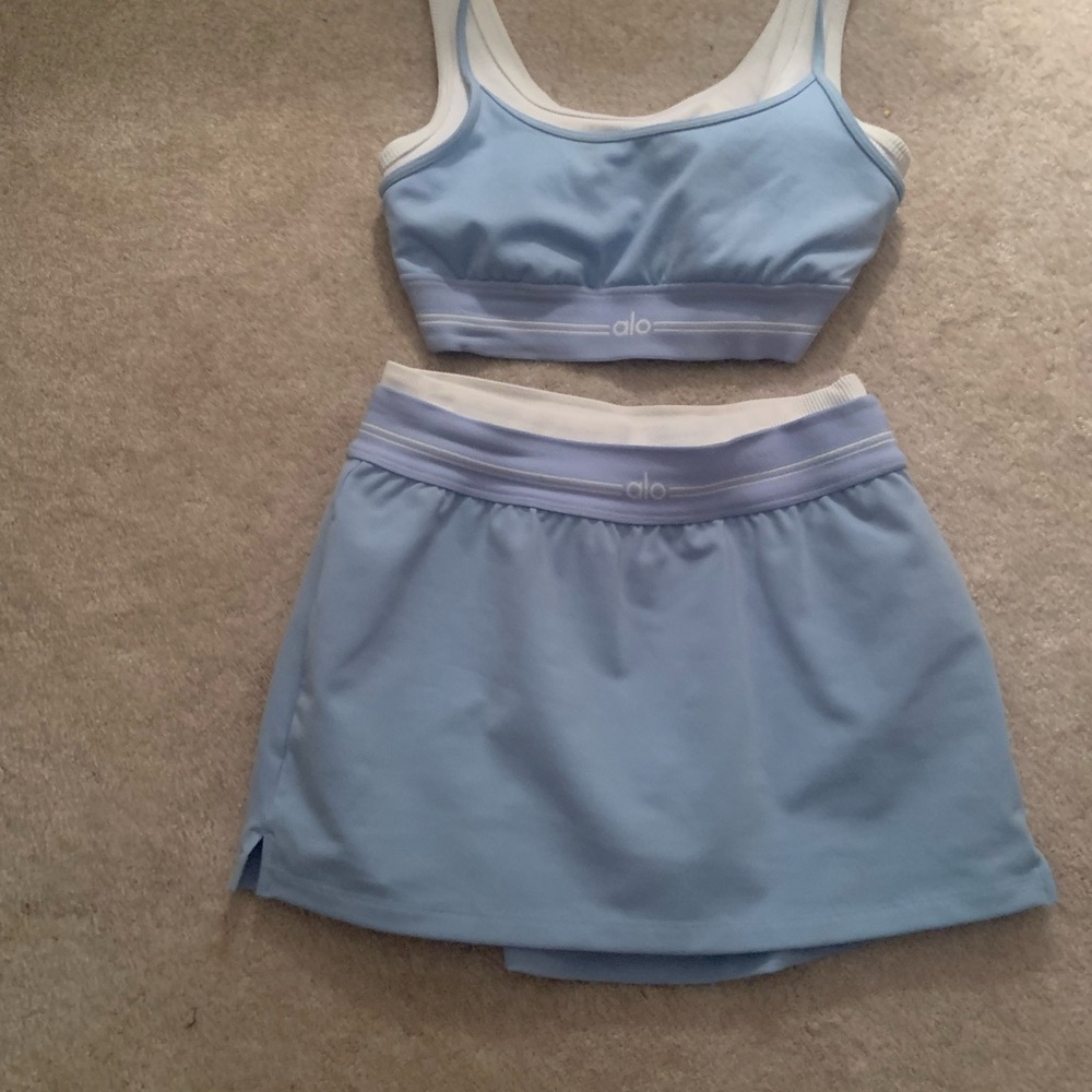 ALO Yoga Double Lined Sports Bra and Skirt